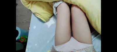 大一学妹反差婊母狗